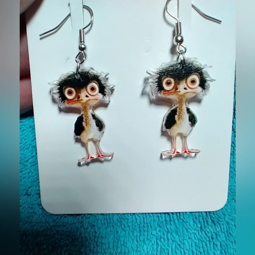 Funny baby bird wire dangle earrings black white brown